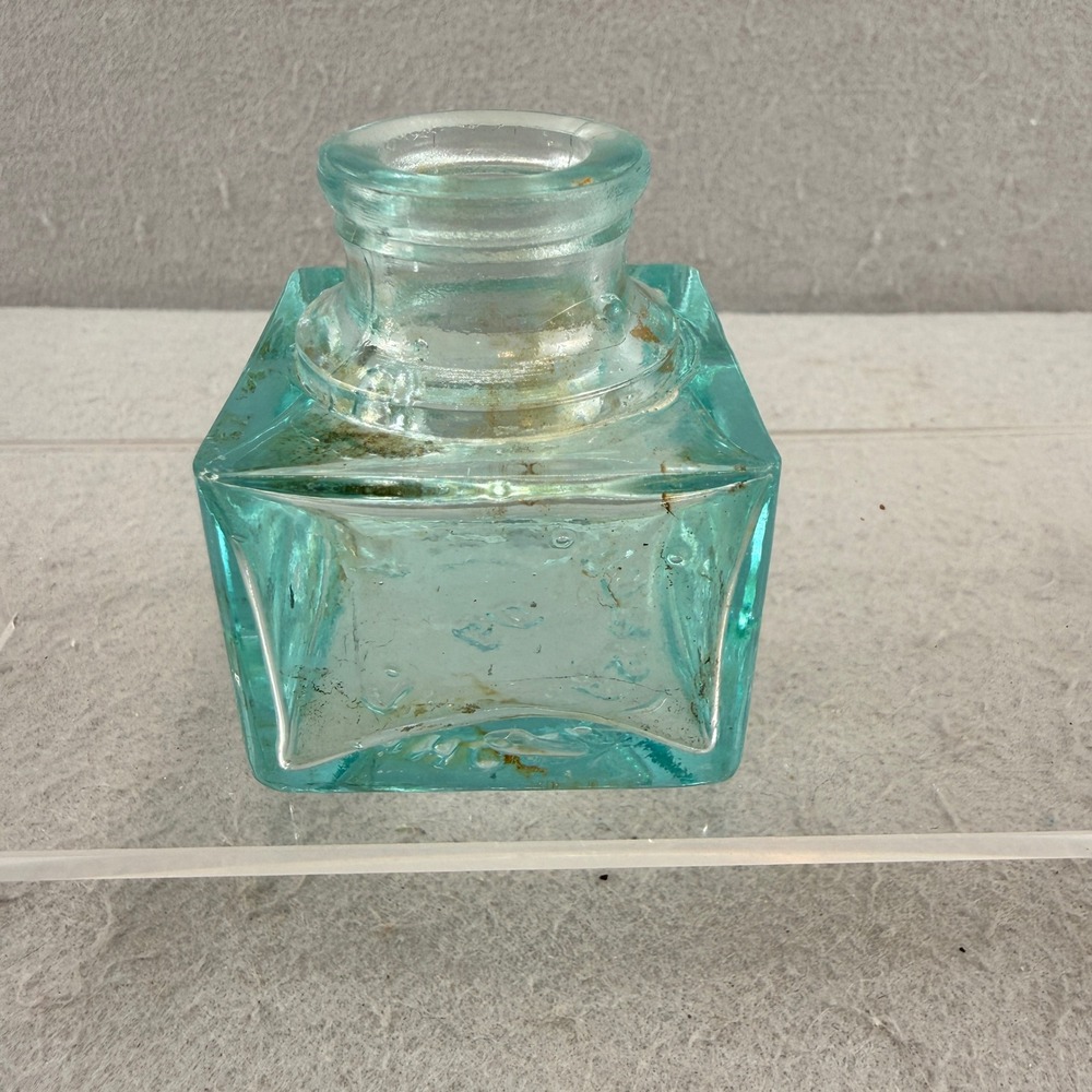 Antique L.H. Thomas Co. Chicago Aqua Glass Inkwell Embossed Base Star 1880s - Picture 3 of 8